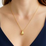 Ogrlica sa priveskom suze zlatna boja