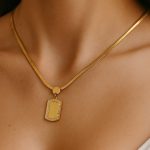 Snake ogrlica sa priveskom pločice zlatna