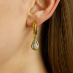 Minđuše sa kristalom u obliku suze