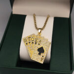 Lanac sa priveskom Joker karata