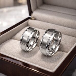 Glatke šire burme srebrna boja