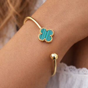 Kruta narukvica sa detelinom zlatno zelena