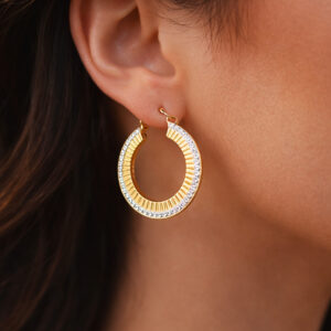 Minđuše sa kristalima uz ivicu